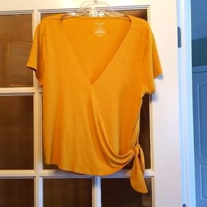 Arizona Juniors plus size side tie shirt